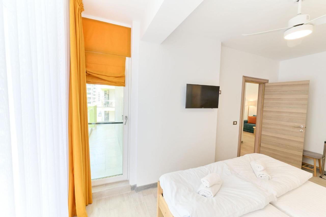 Blacksearama Apartment- Spa, Pools And Parking Mamaia Buitenkant foto