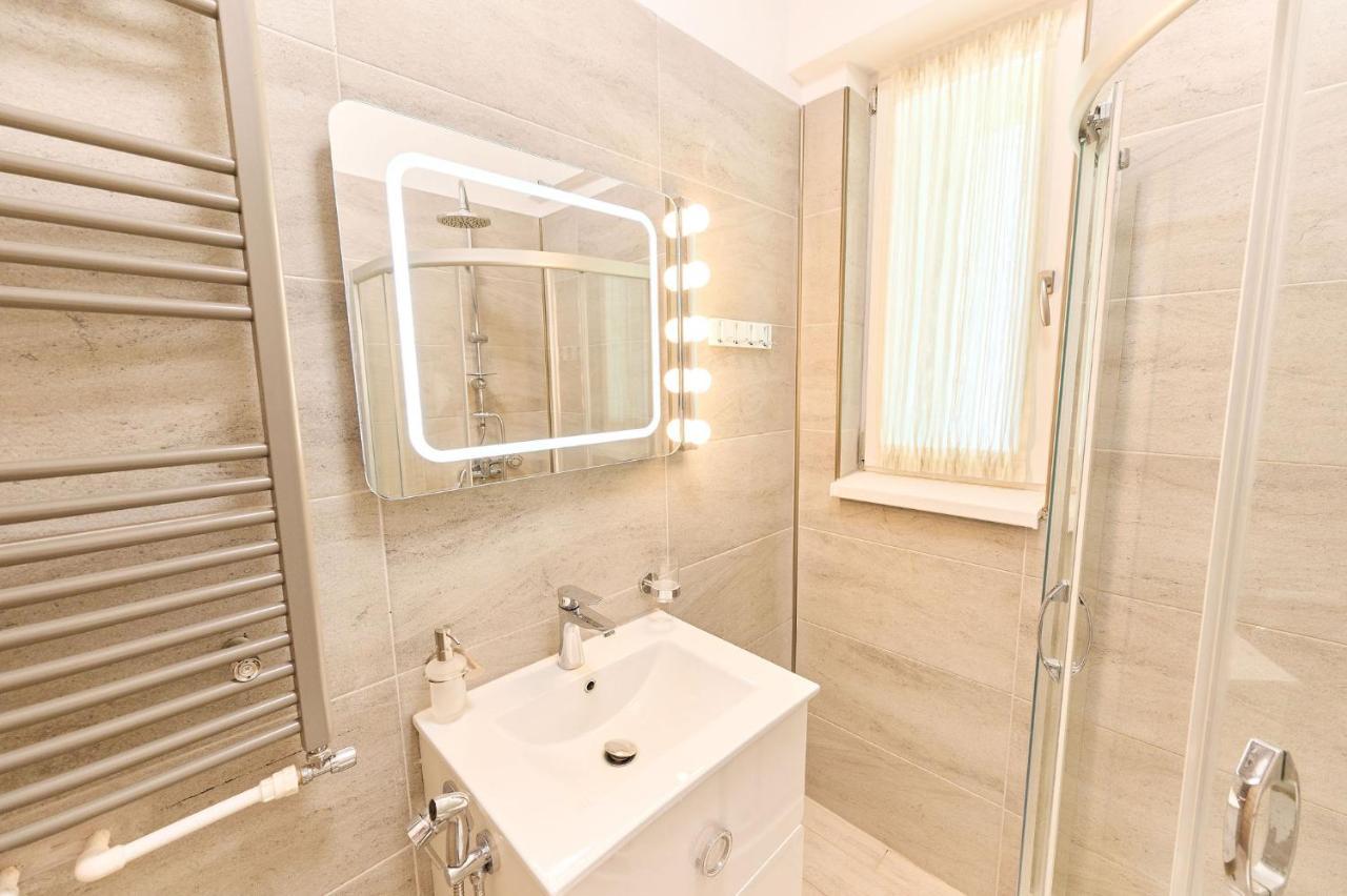 Blacksearama Apartment- Spa, Pools And Parking Mamaia Buitenkant foto